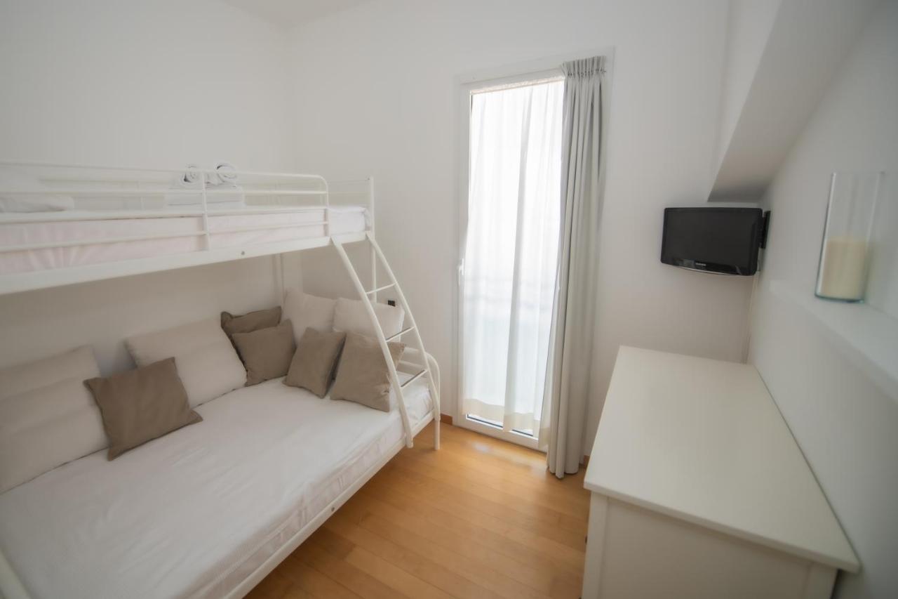 Luxury Suites Collection - Pascoli 13 里乔内 外观 照片
